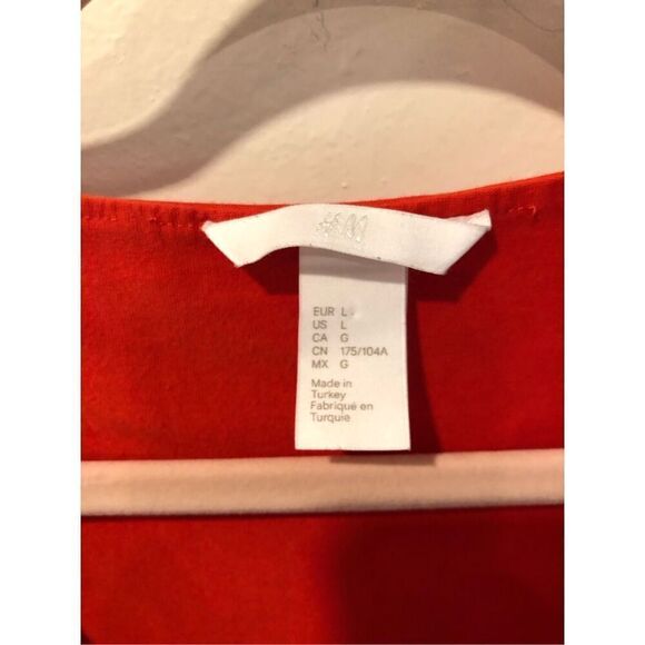 H&M L Ruffled Stretchy Halter V Neck Ruffled Orange Bodysuit - Picture 4 of 10